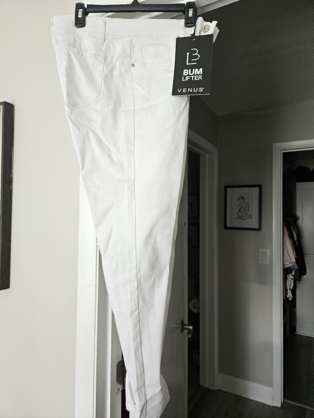 VENUS White Bum Lifter Womens Straight Jeans